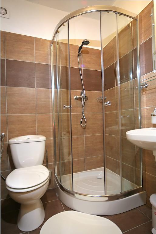 City Hotel Agoston 페치 외부 사진